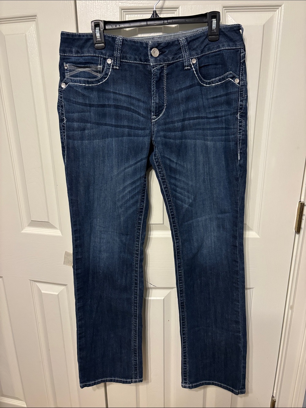 Ariat R.E.A.L Denim Plus Mid Rise Straight Leg Jean